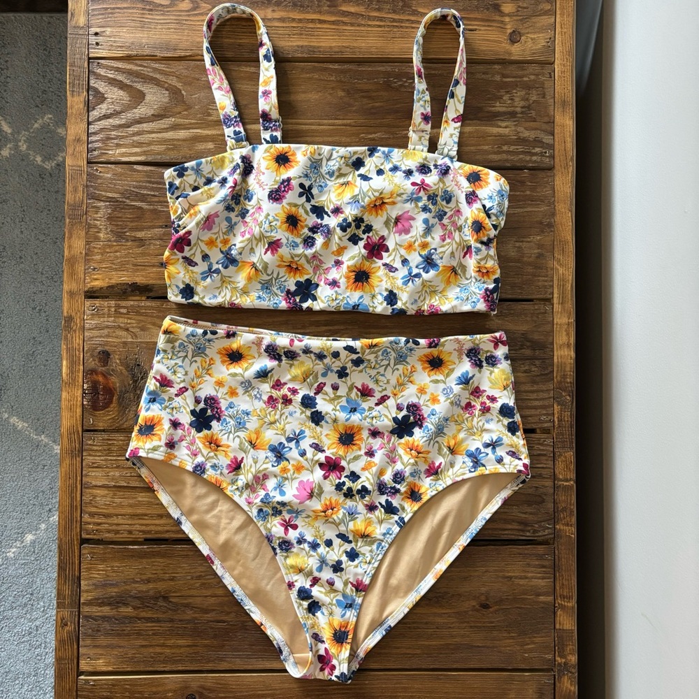 Old Navy floral swimsuit